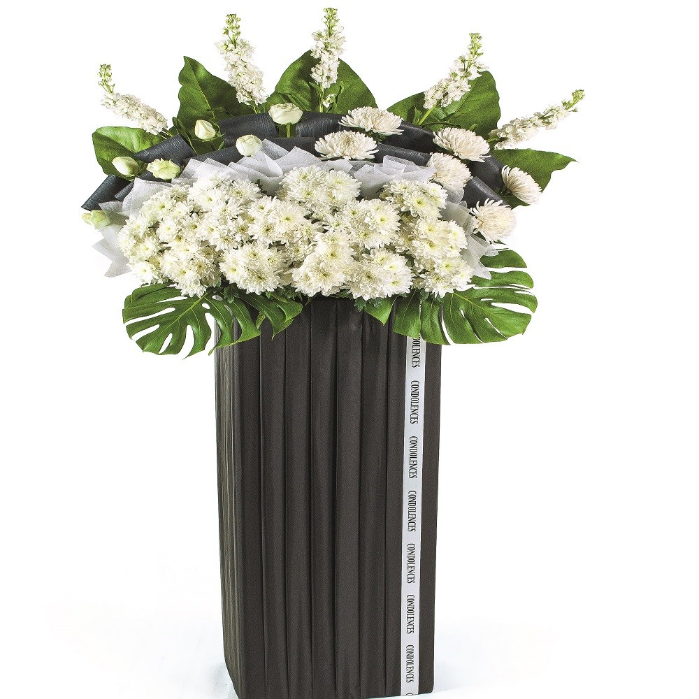 product image for Funeral Standing Arrangement