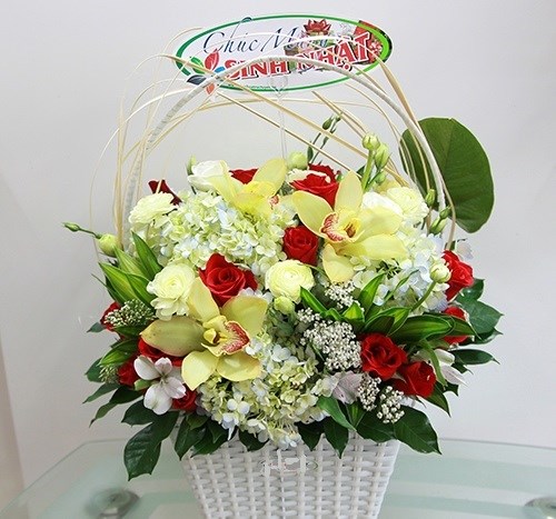 product image for Basket Mixed Flowers