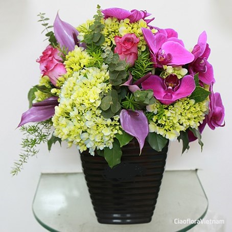 Bright Bouquet in Pot