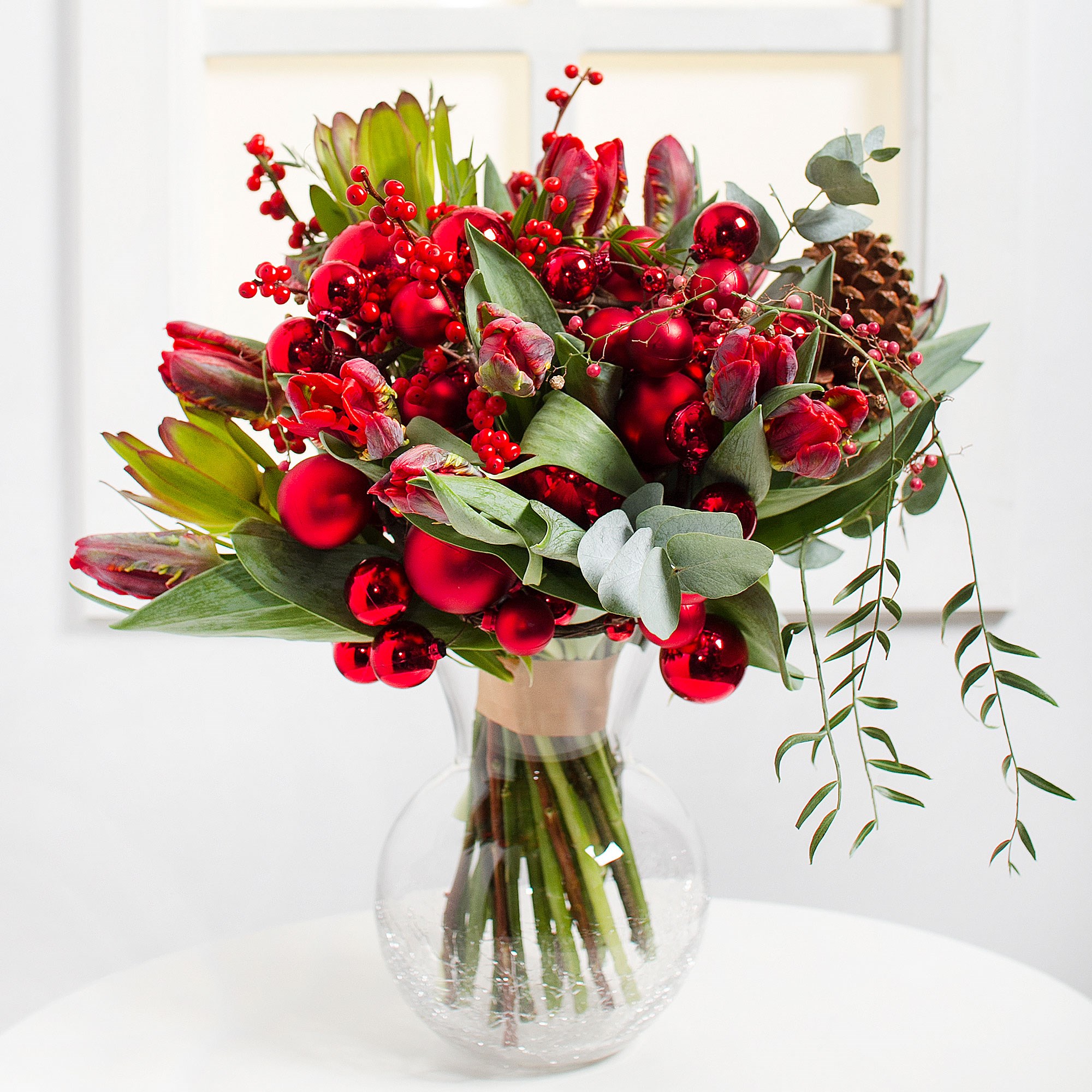 Shining Red Christmas Bouquet