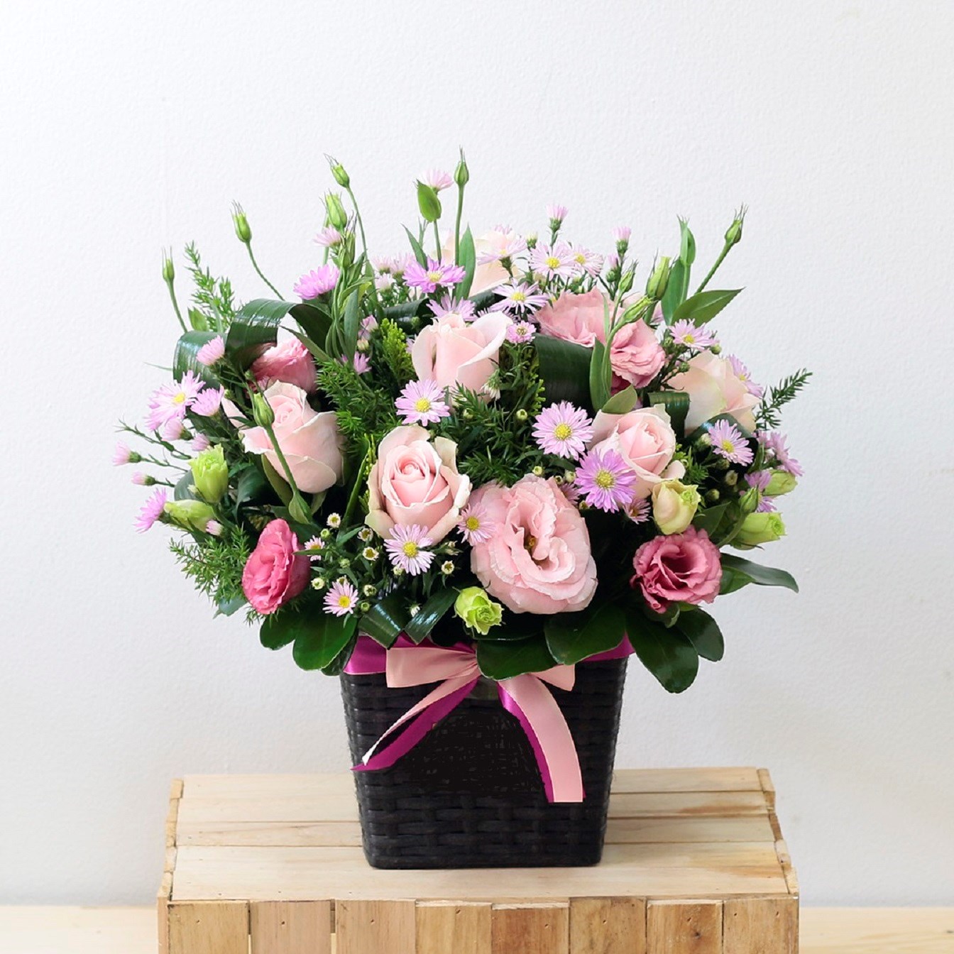 product image for Pink tonings Flowers in Basket