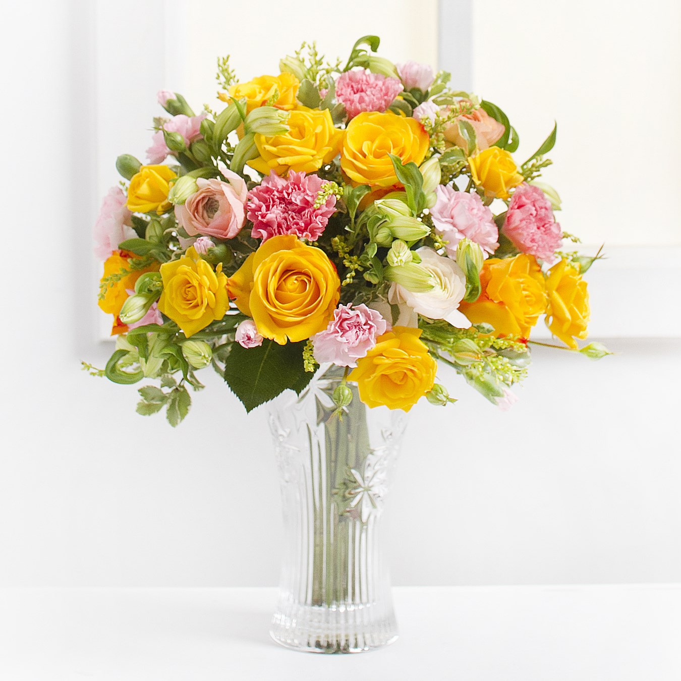 Delicate Bouquet in Yellow Colors
