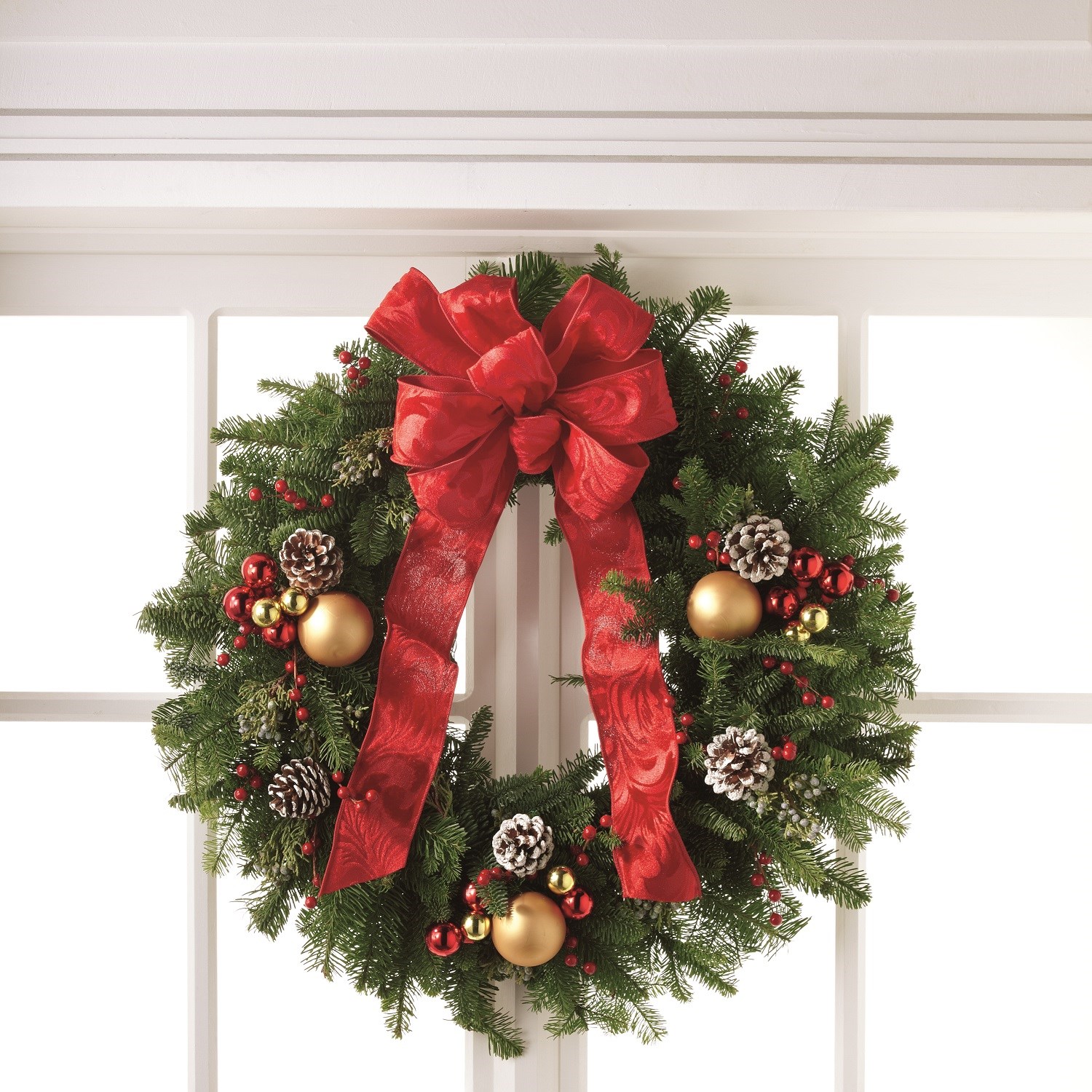 product image for Winter Wonders Wreath