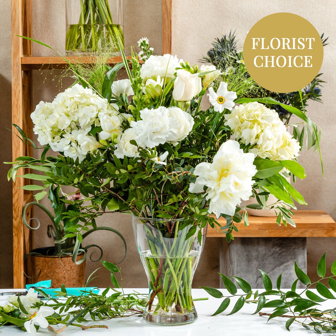 product image for White florist's fantasy bouquet