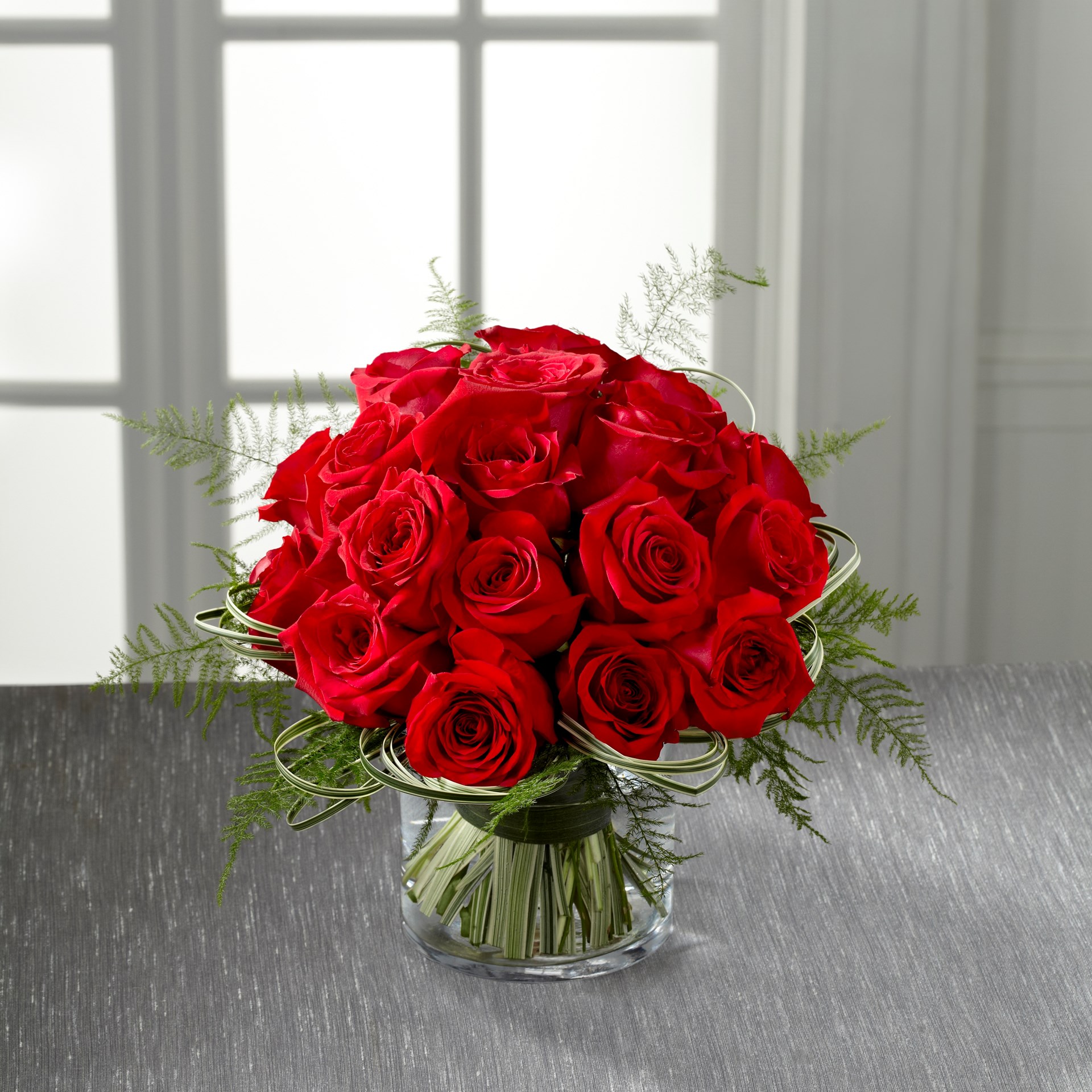 product image for The FTD Abundant Rose Bouquet