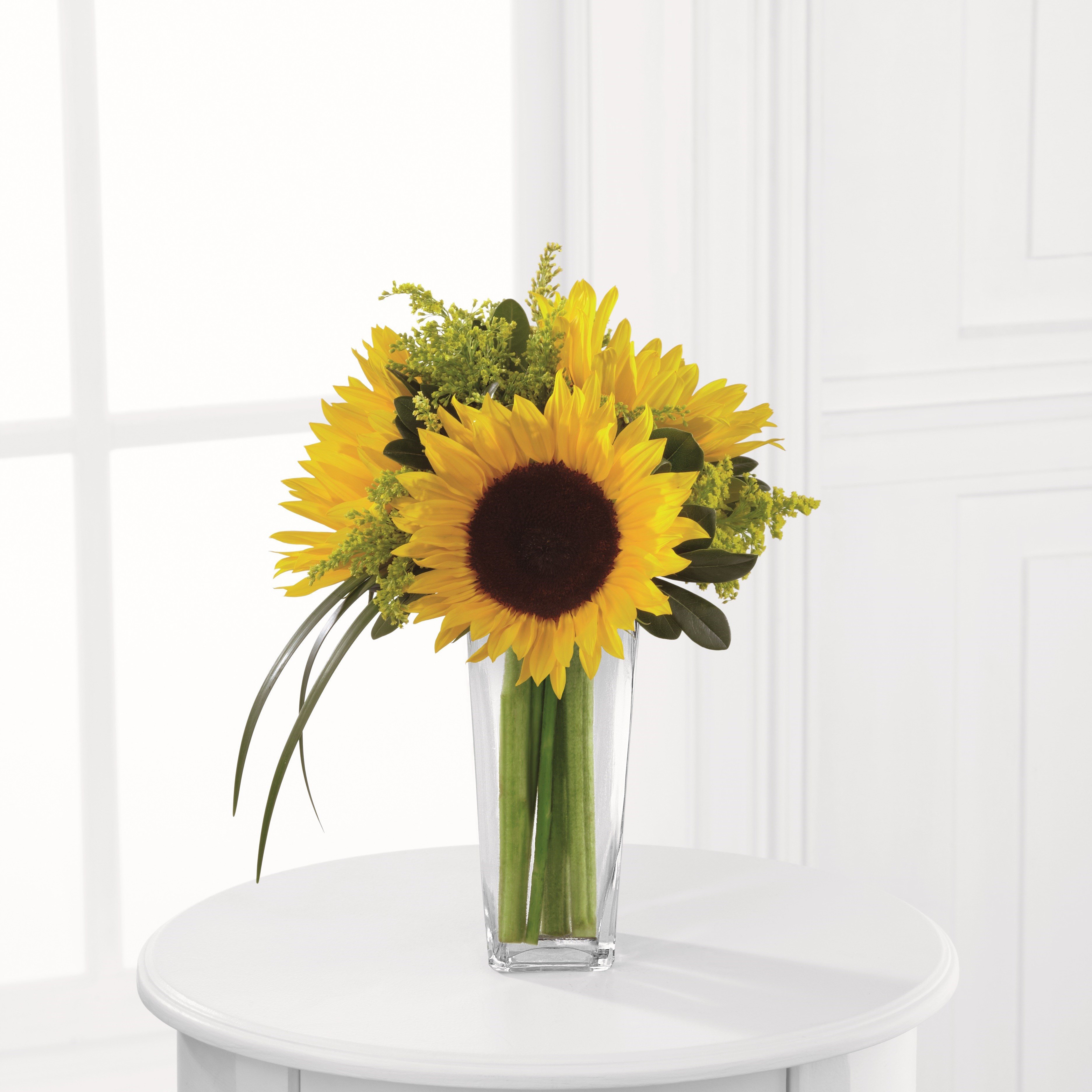 The FTD Sunshine Daydream Bouquet