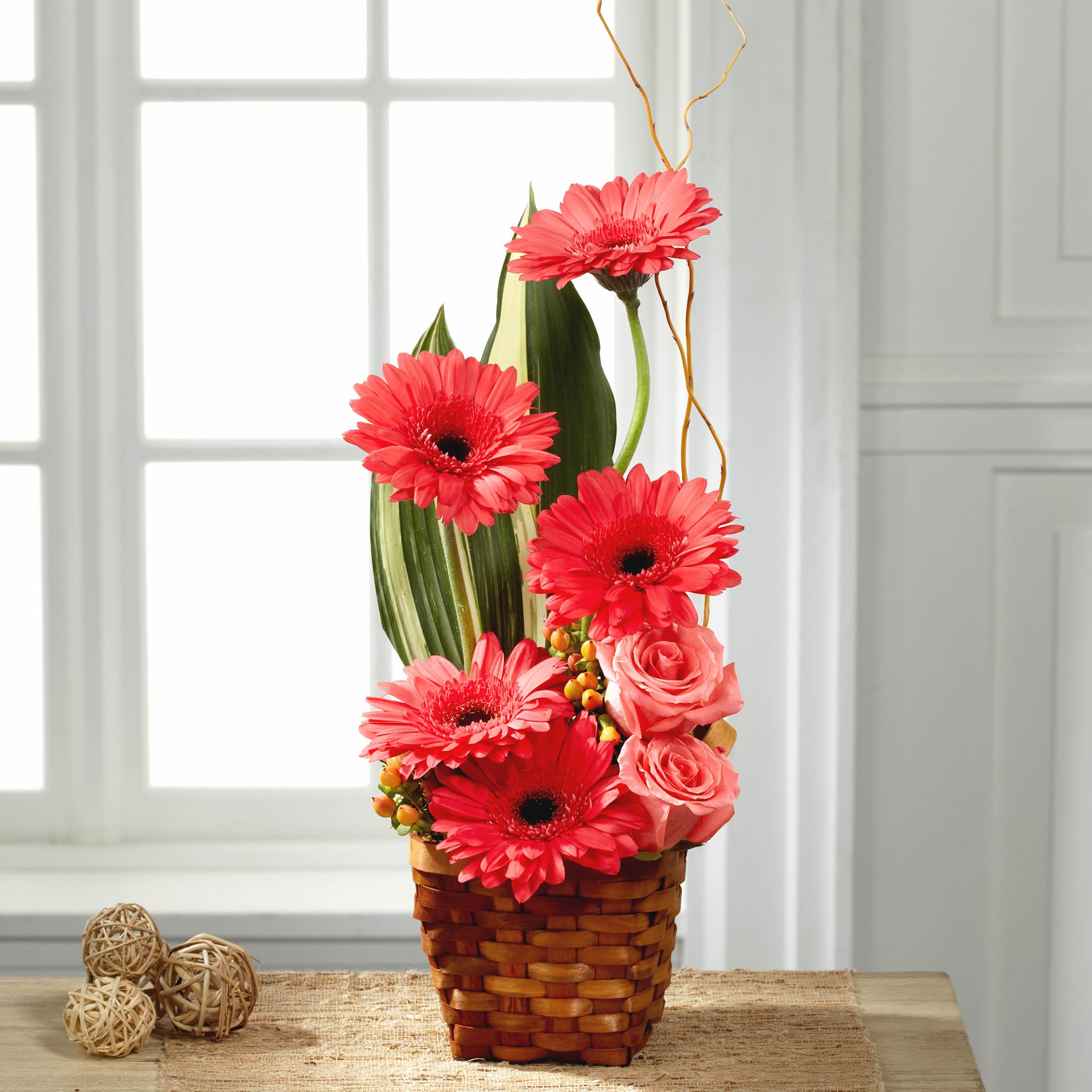 The FTD Instant Happiness Bouquet