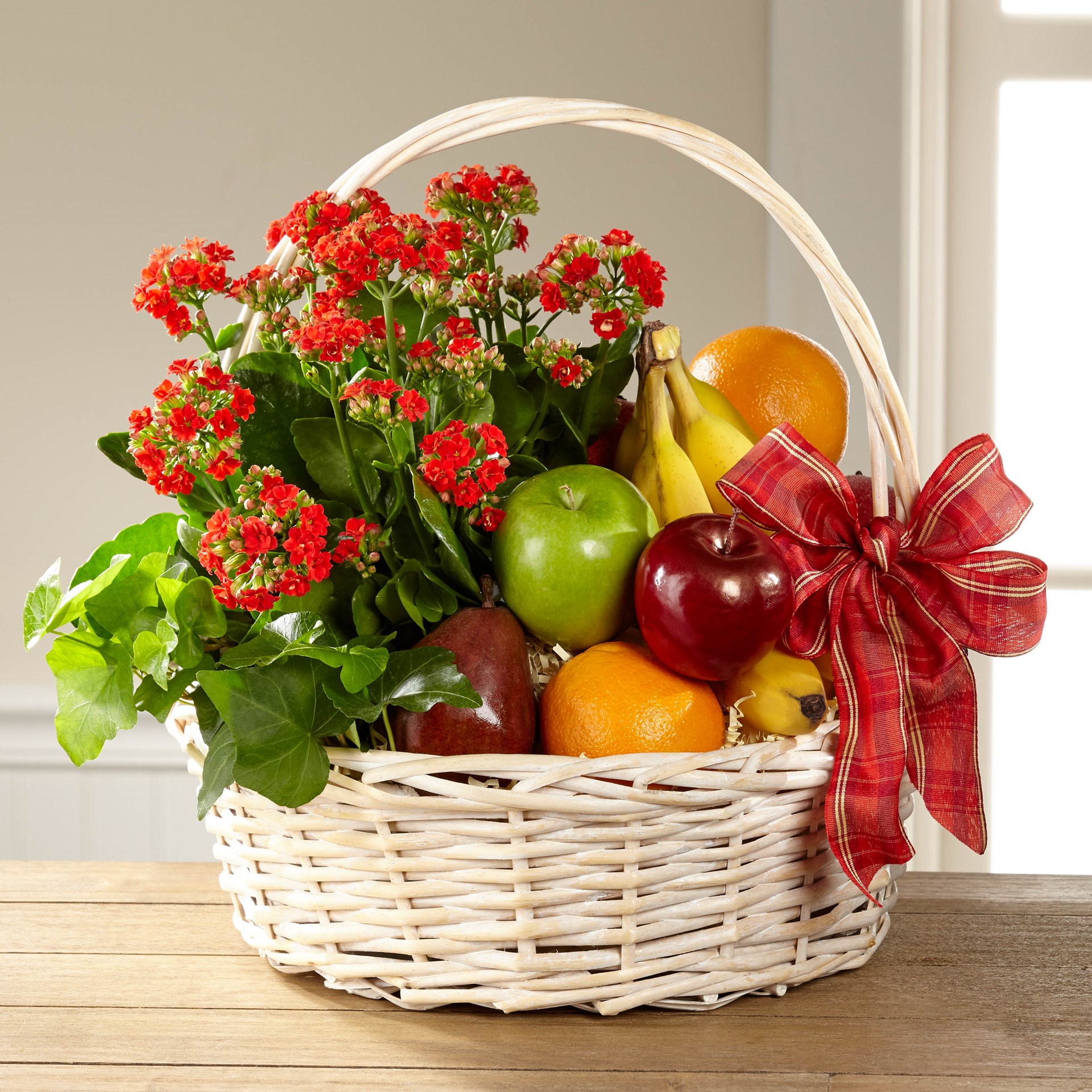 product image for The FTD Garden's Paradise Basket