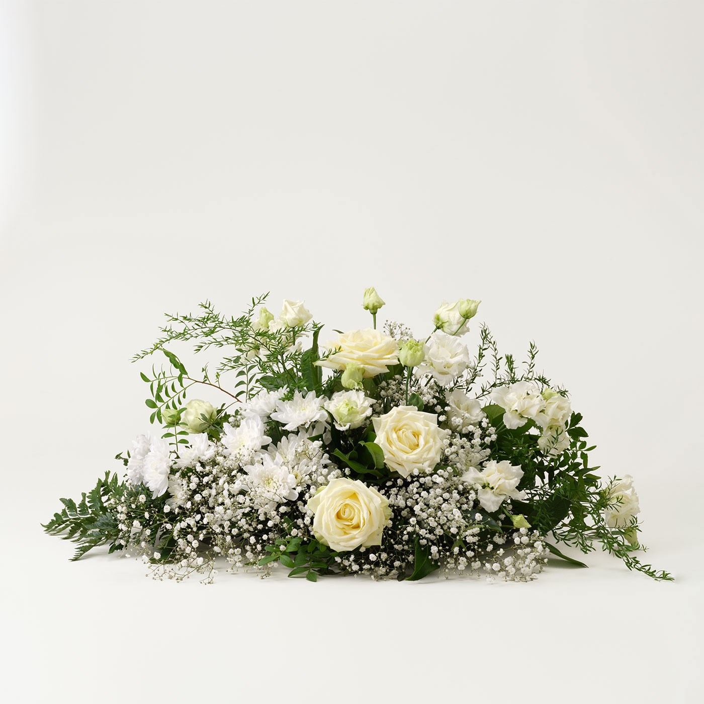 product image for Funeral arrangement in white