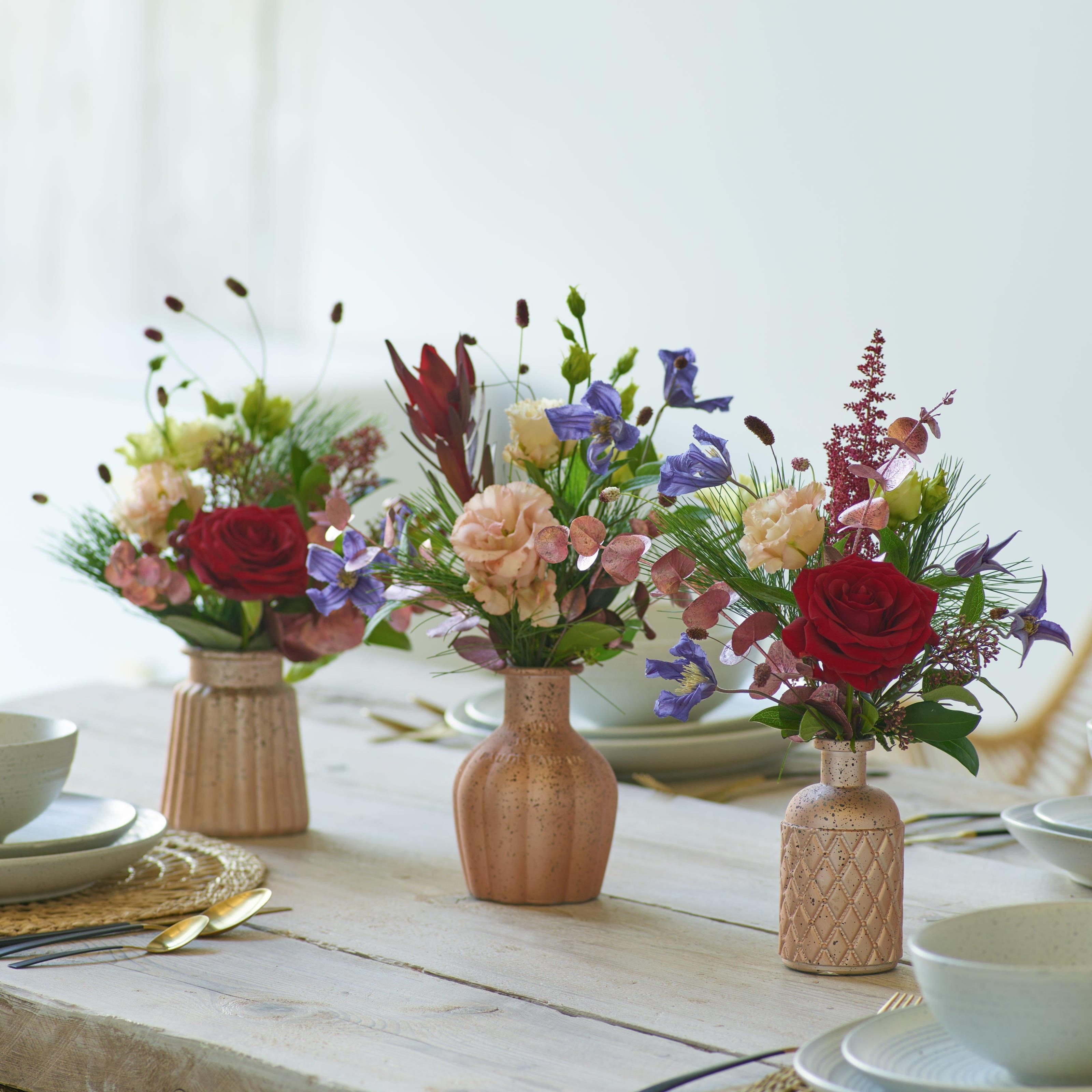 Classic Christmas Table Arrangement. Airija Interflora Lietuva