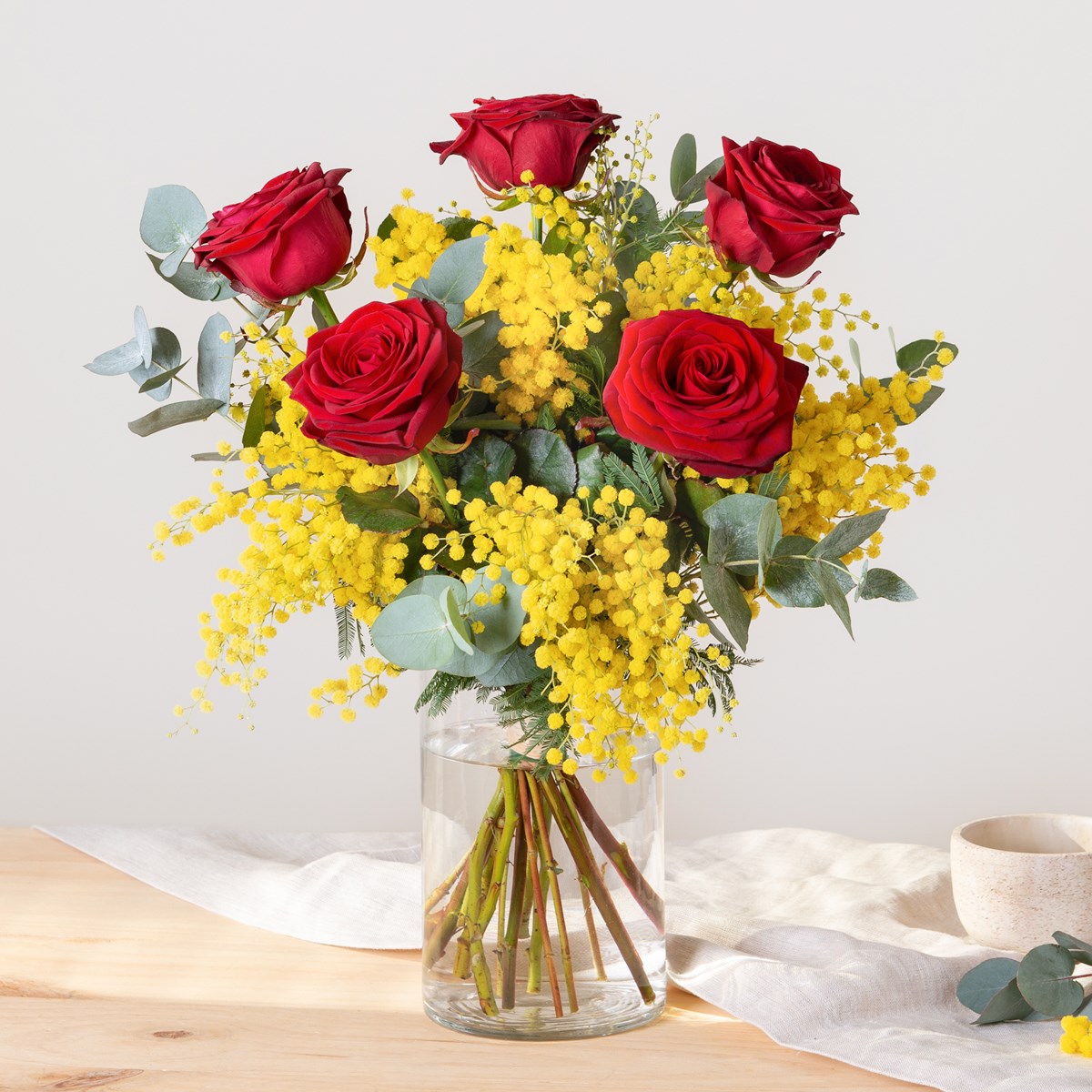 Extra Luxurious Bright Bouquet
