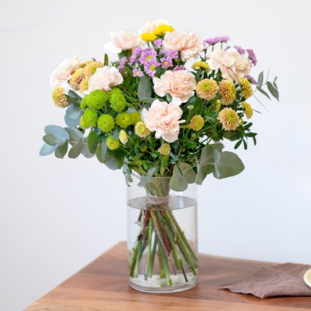 Mixed bouquet with Chrysanthemums in cream, green and yellow