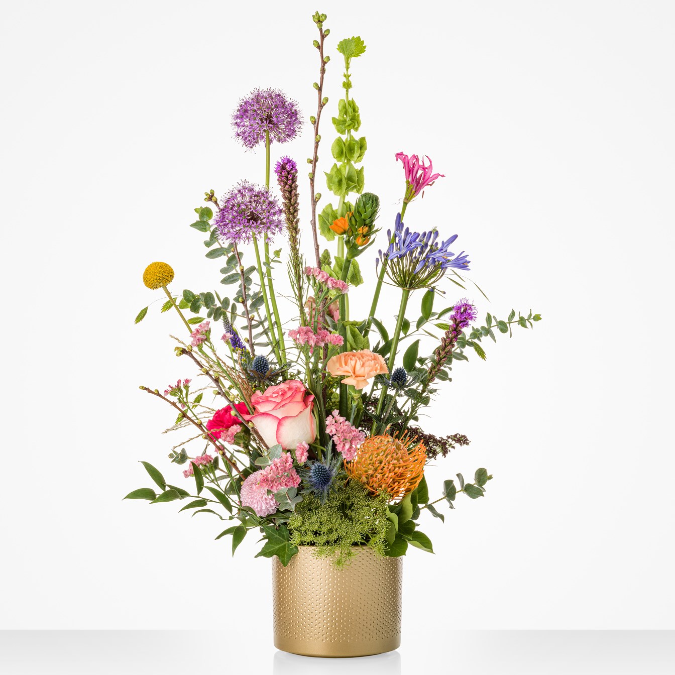 product image for Arrangement of cut flowers