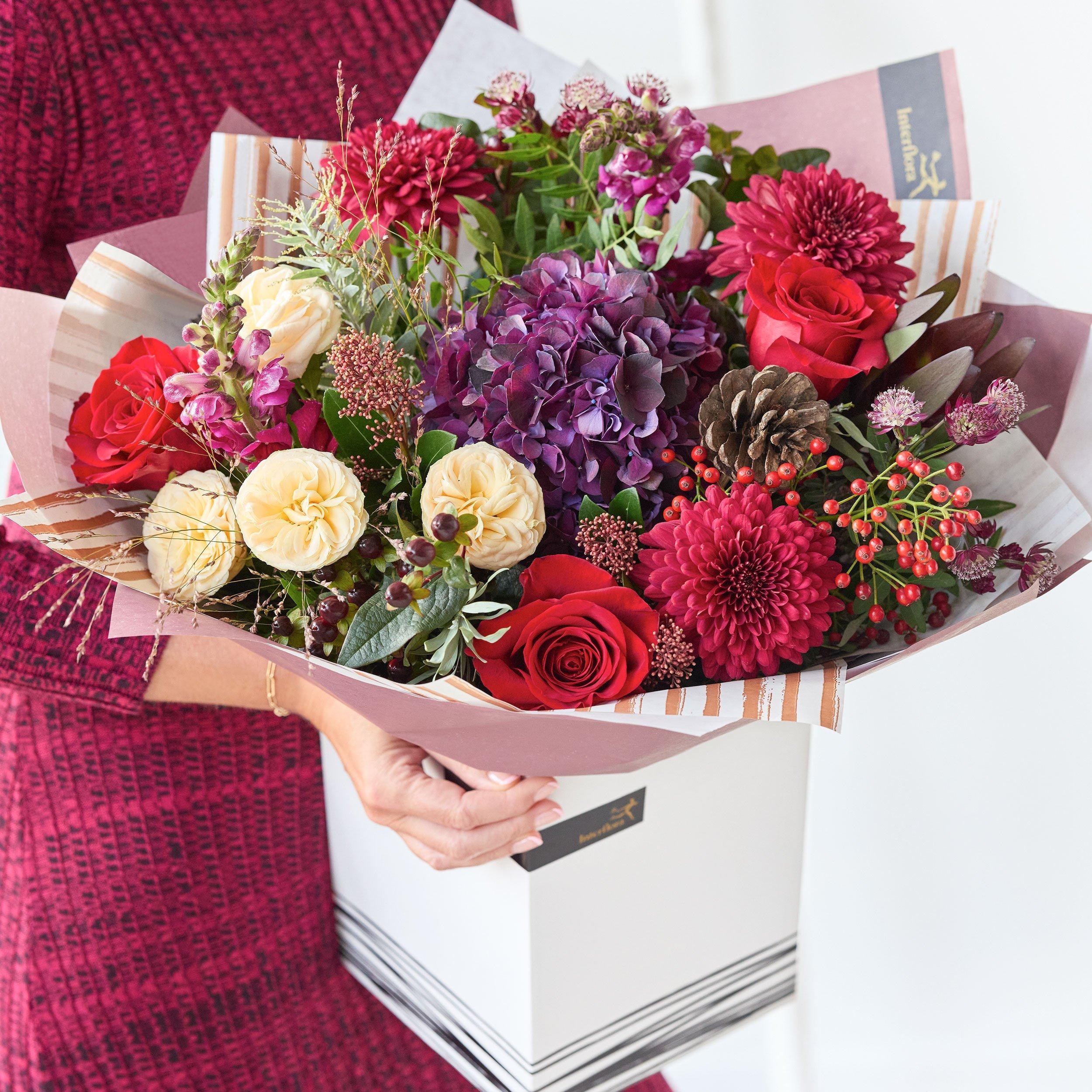 Majestic Classic Festive Bouquet.