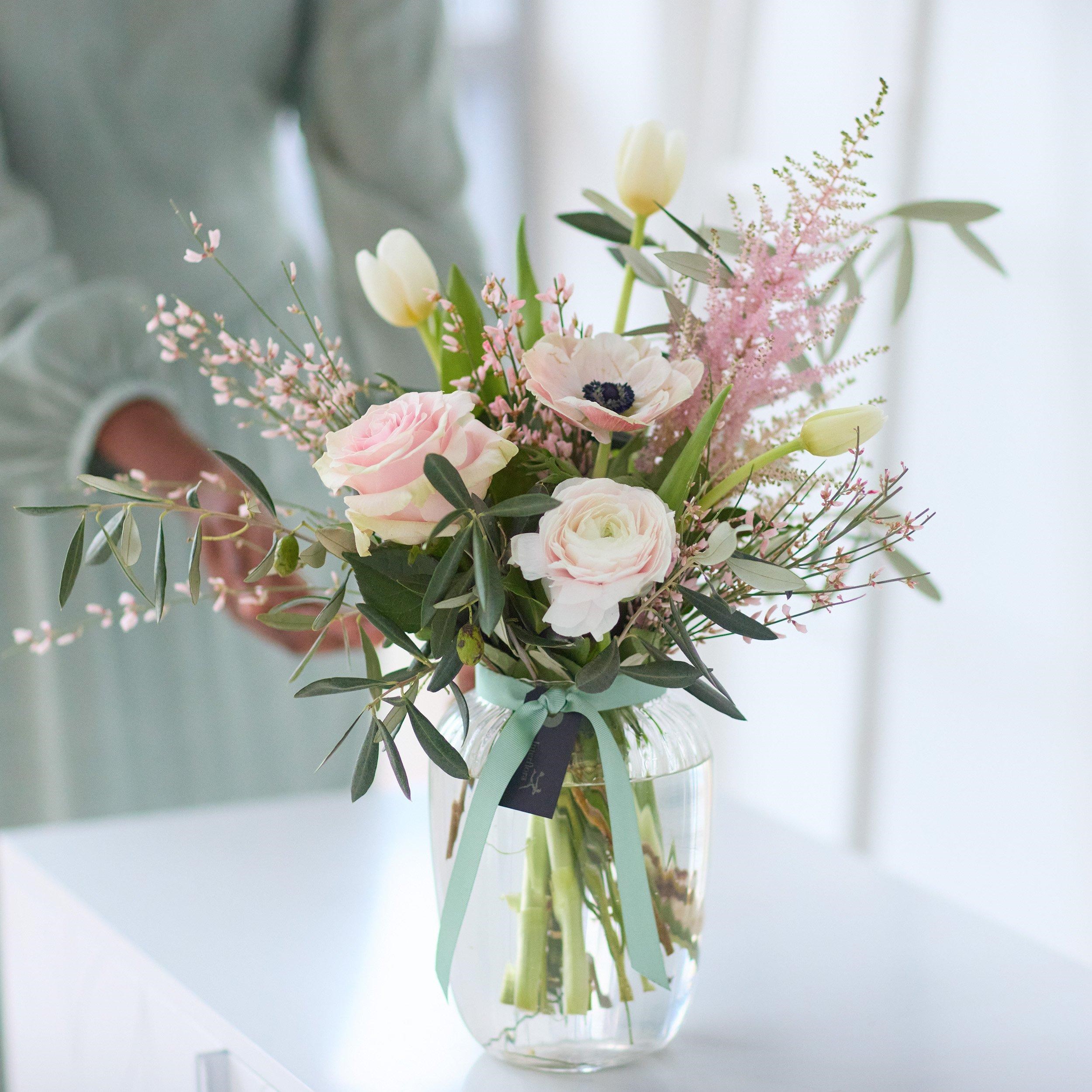 Trending Spring Vase