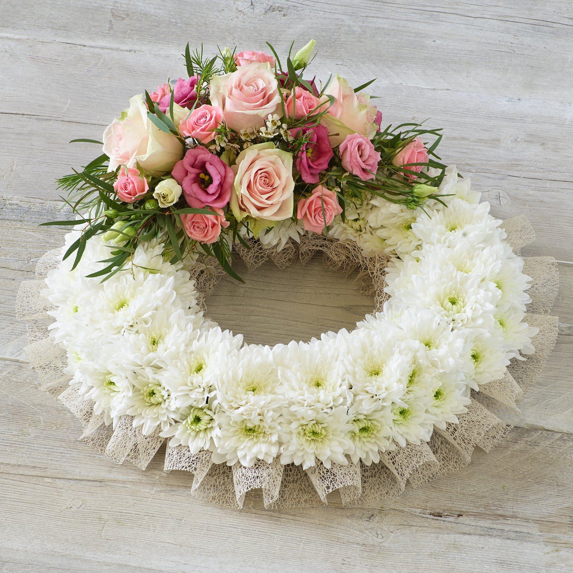 product image for Large Traditional Pink Wreath.