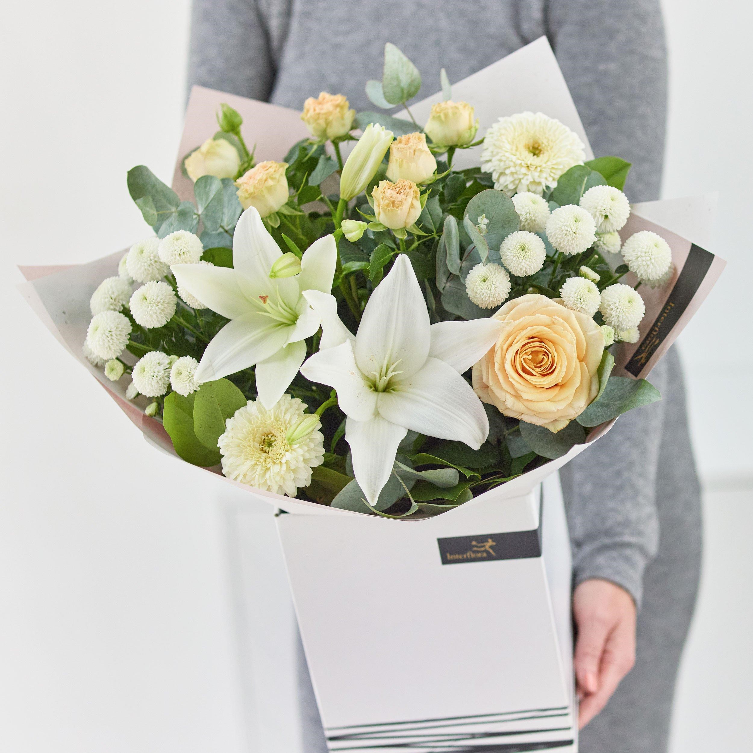 Beautiful Neutral Bouquet