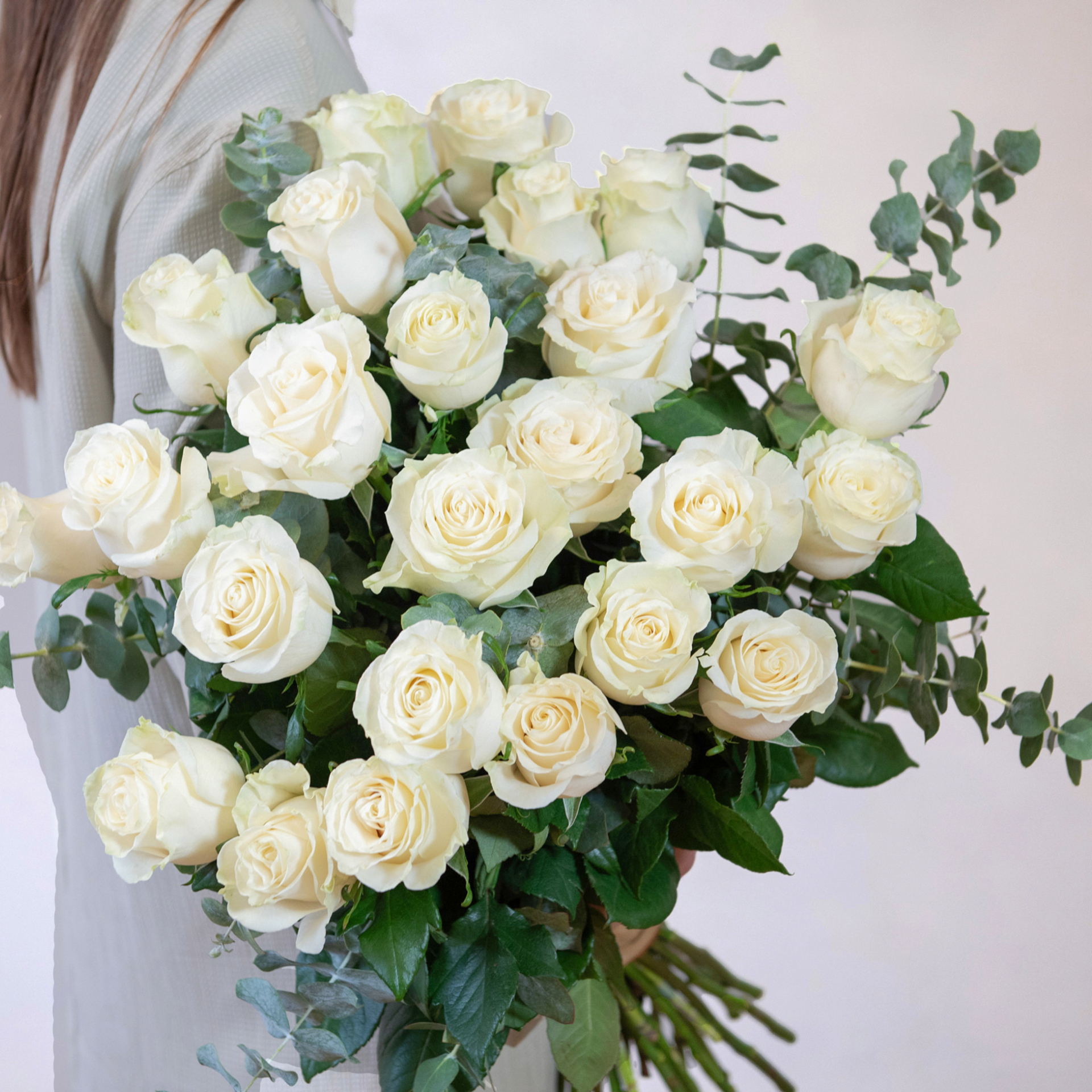 product image for 25 White Roses