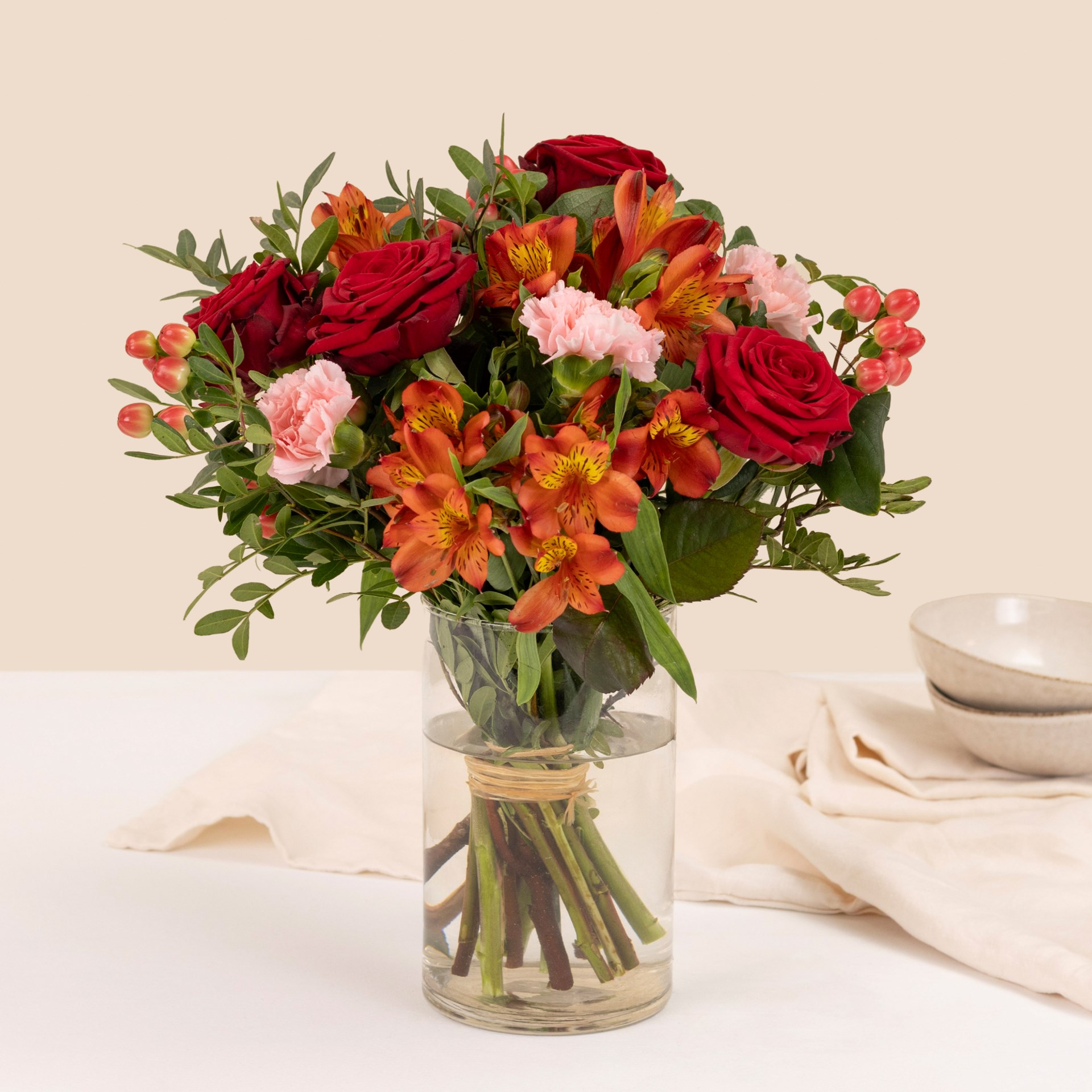 product image for Mixed bouquet of warm orange and red tones