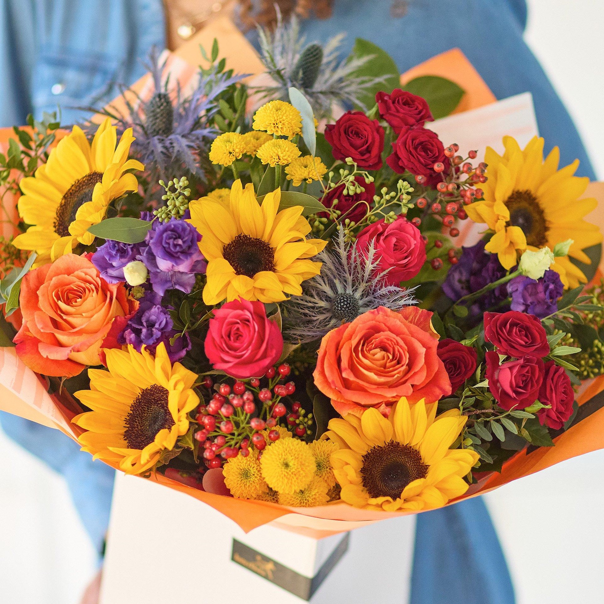 product image for Radiant Sunflower Mix Bouquet.
