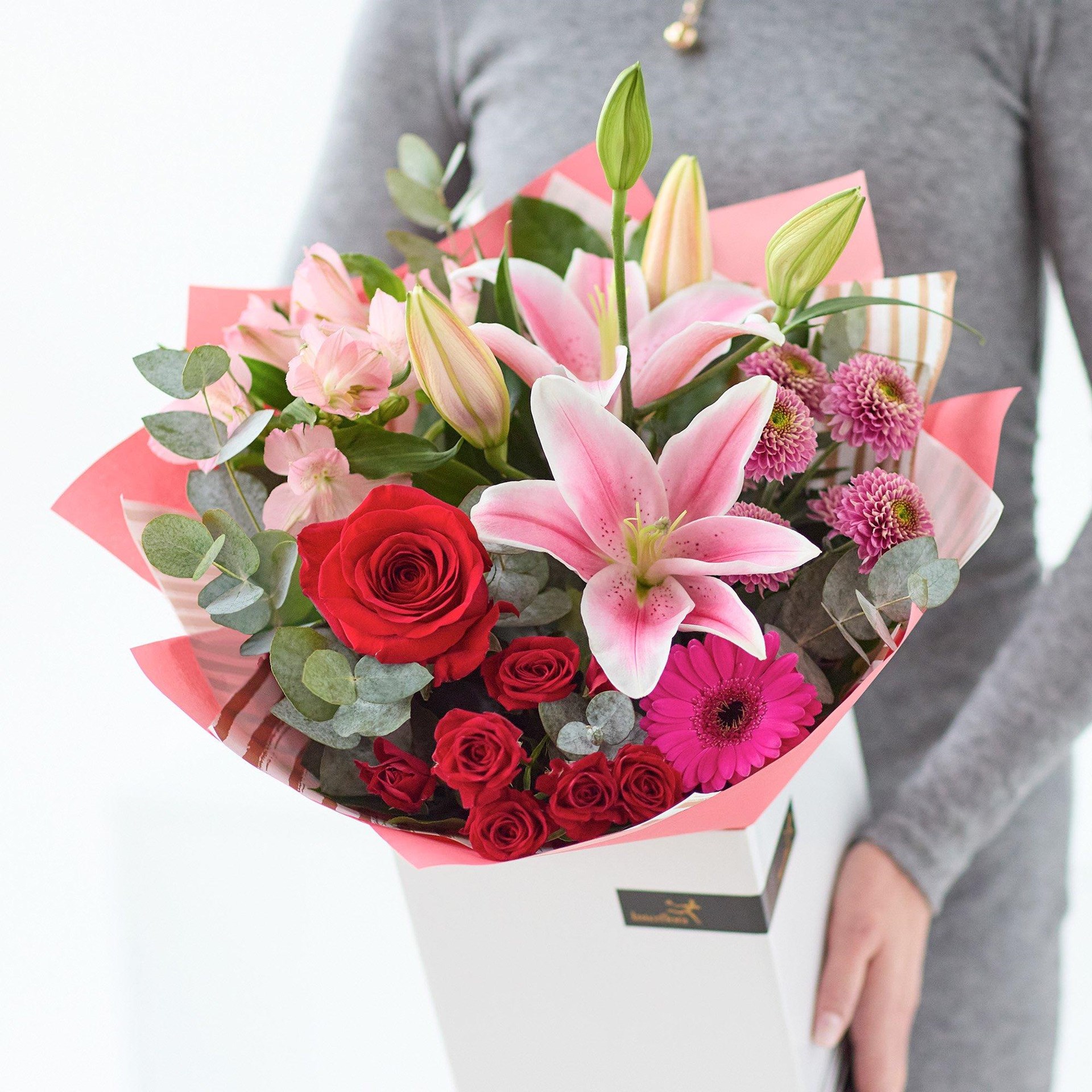 product image for Valentine's Mixed Bouquet.