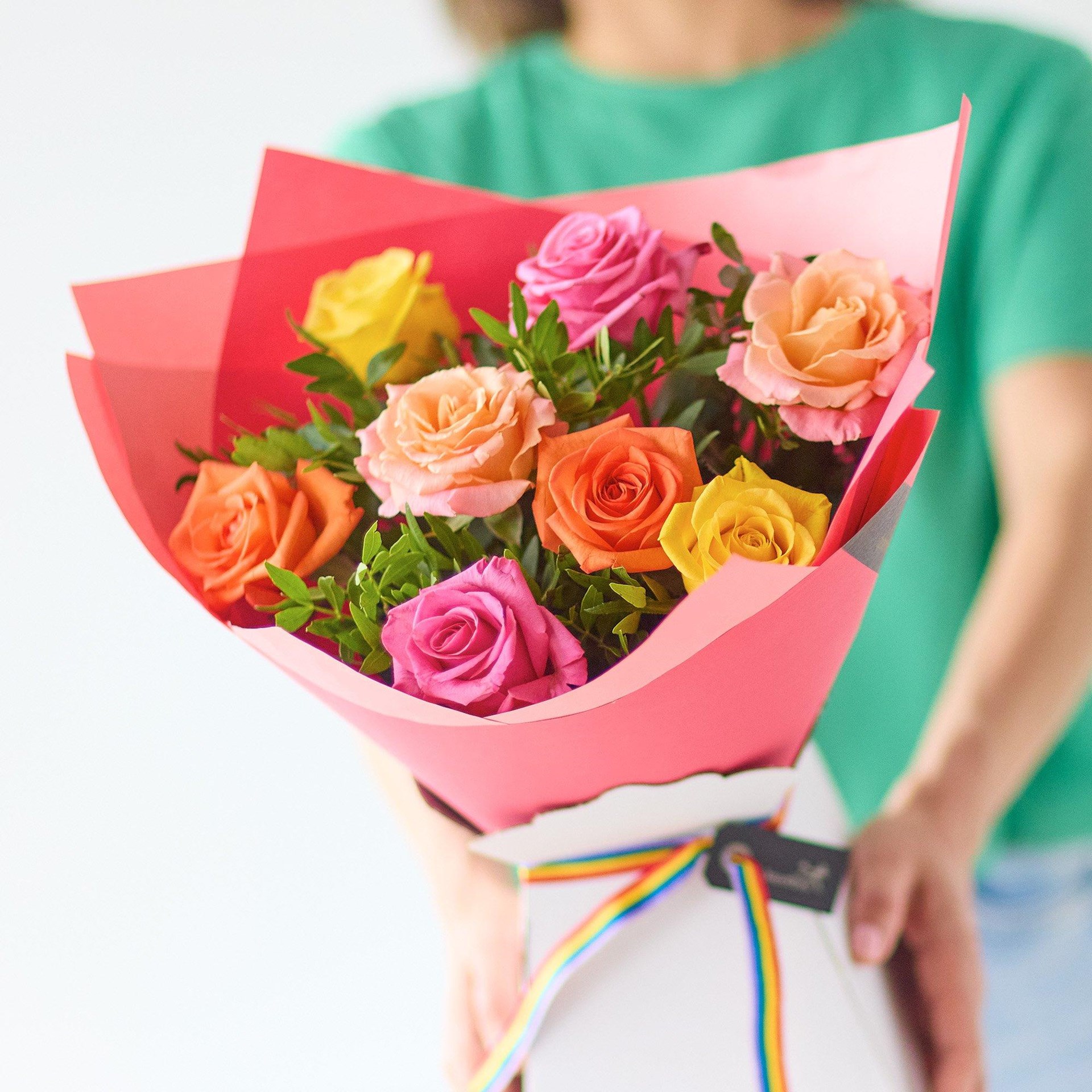 product image for A Rainbow of Roses Gift Box.