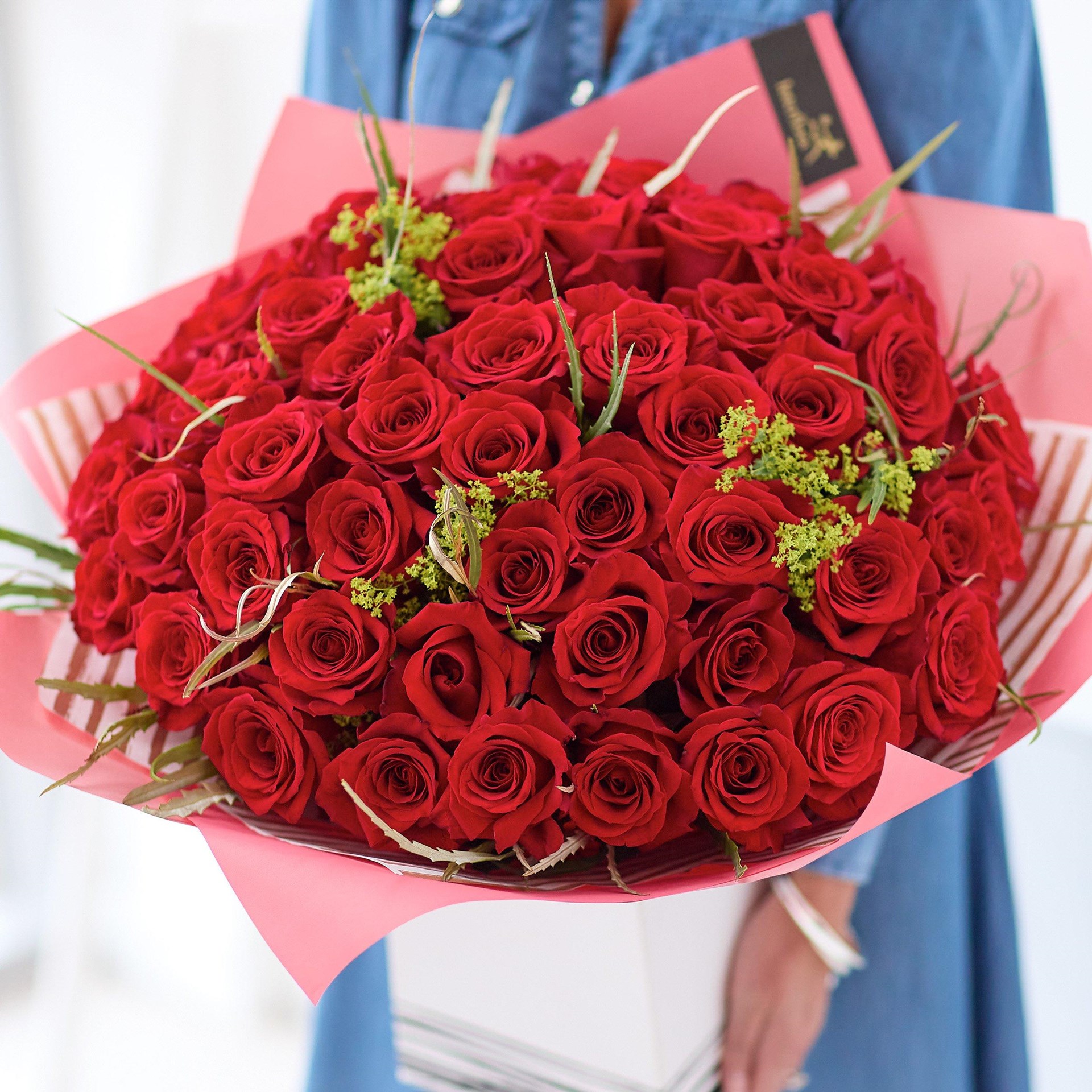 product image for Valentine's Day Luxury 50 Red Roses.
