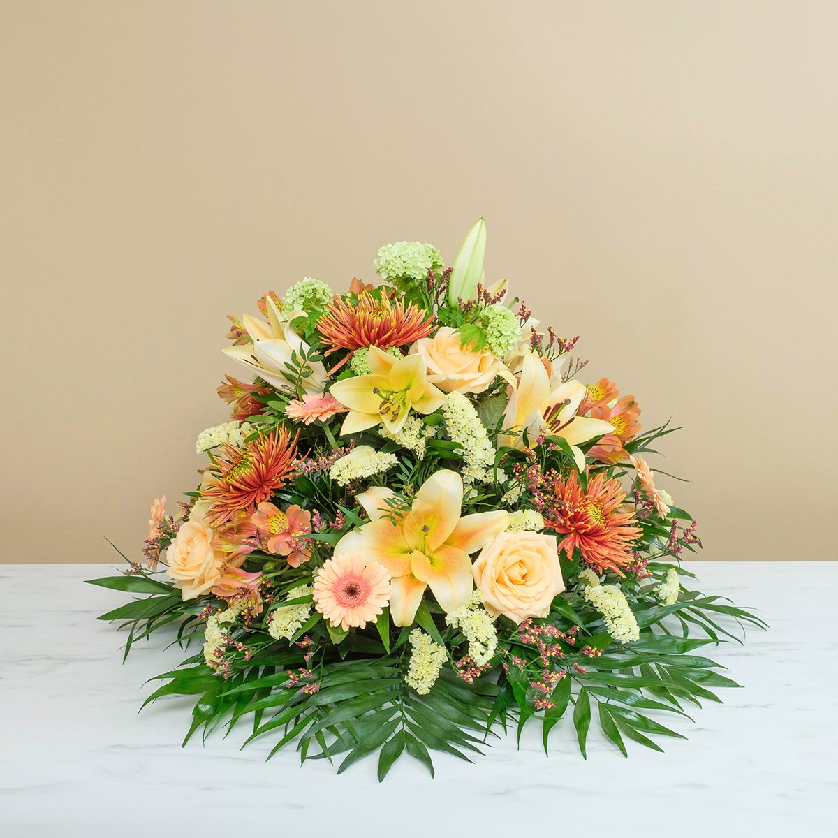 product image for Funeral composition in gold tones