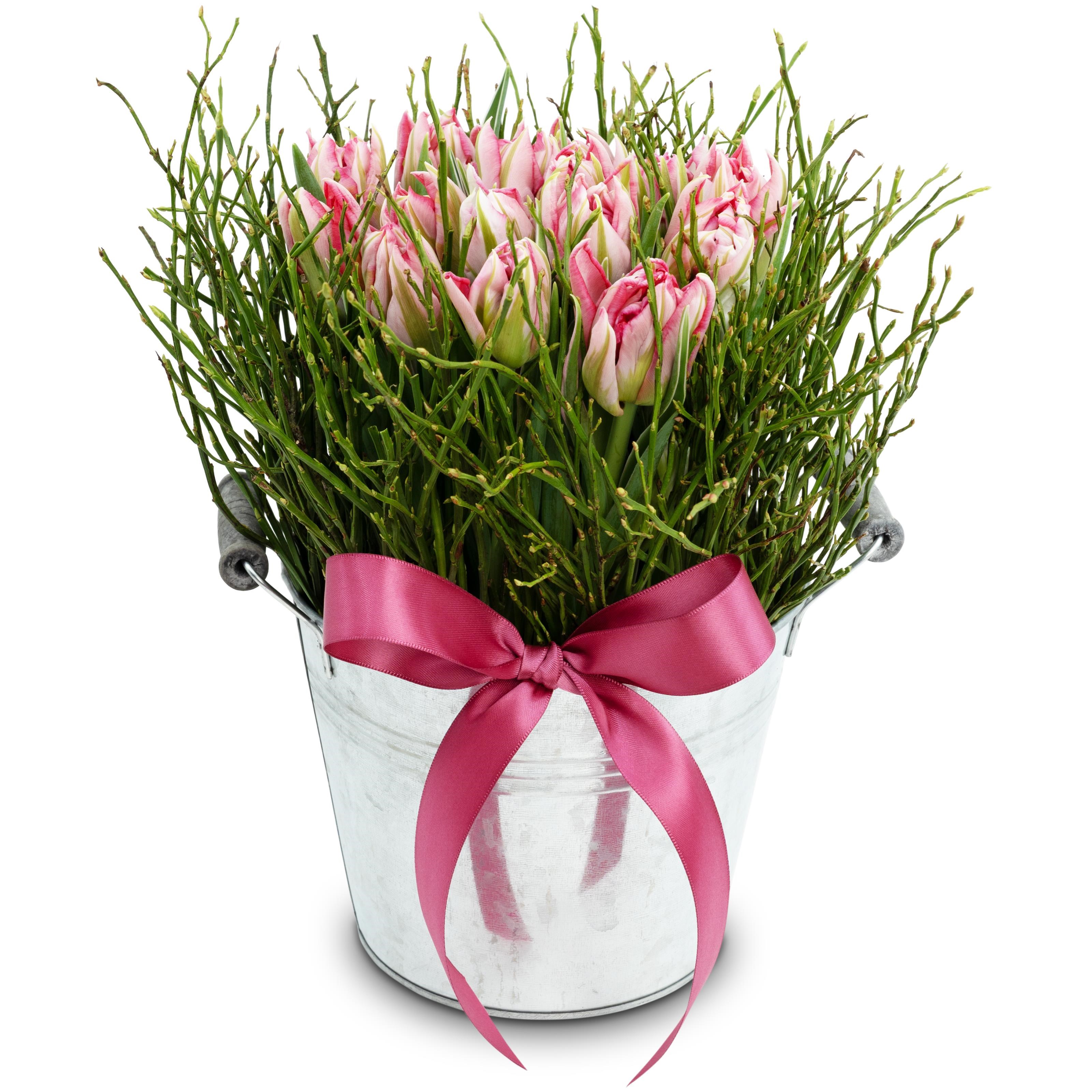 Flower arrangement Sweet Easter Present