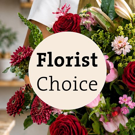 Arrangement of cut flowers