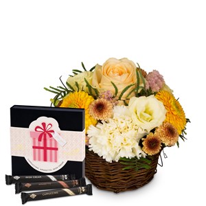 Flower arrangement 'Bright Surprise' with Gottlieber Hueppen