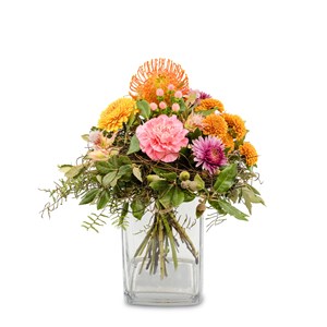 Flower bouquet of the month November