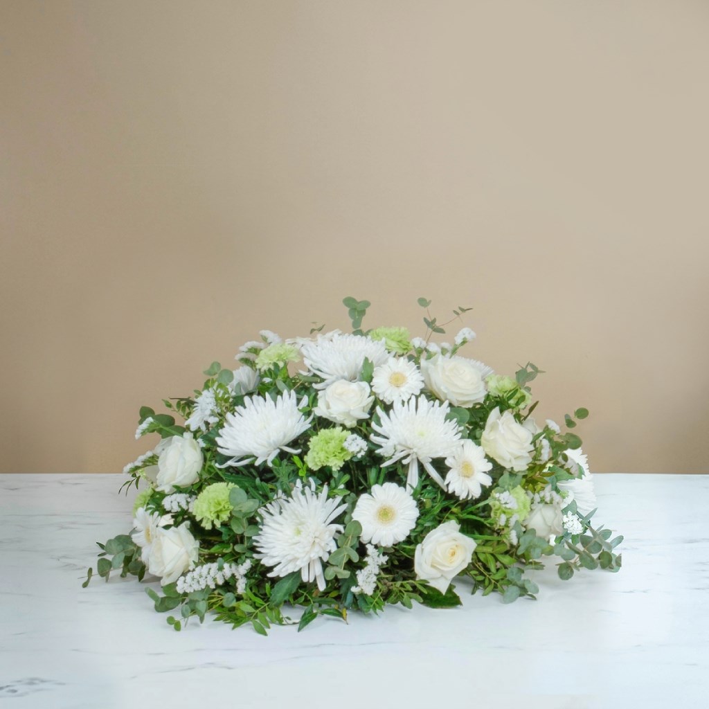 product image for Funeral centrepiece in white tones, C0151PT