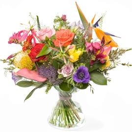 Polychrome bouquet, excl. vase